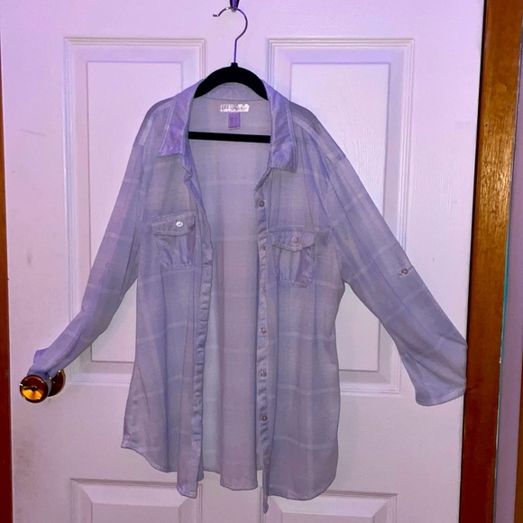 Blue and white Flannel from Urban Heritage - Picture 1 of 4